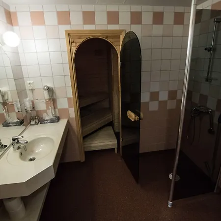 Vallonia Hotel