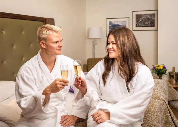 瓦罗尼亚酒店 瓦萨