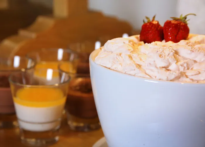 酒店 瓦罗尼亚酒店 4*