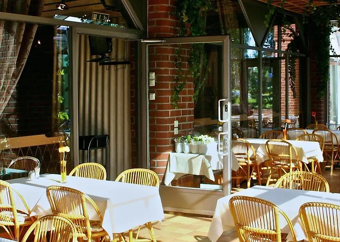 瓦罗尼亚酒店 酒店 瓦萨